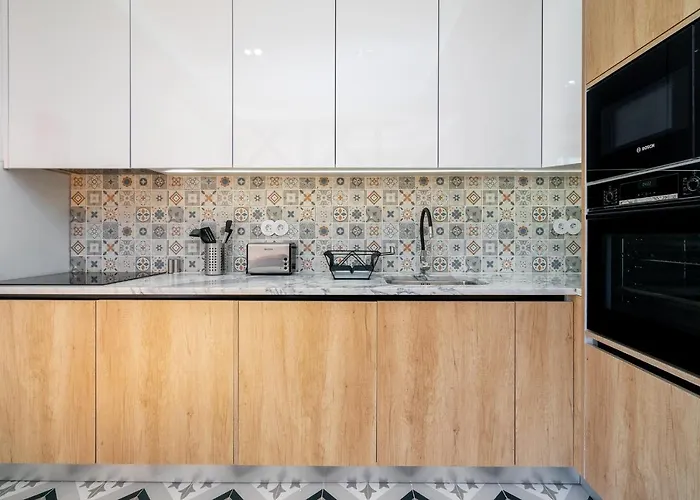 Διαμέρισμα Whome | Great Location & Large Family W/patio *